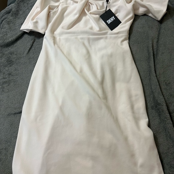 DKNY Women's Wear to Work Sheath Dress/ Butcream /2 - Picture 4 of 9
